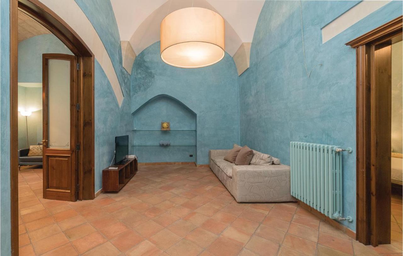 1 Bedroom Awesome Apartment In Lecce Le Buitenkant foto