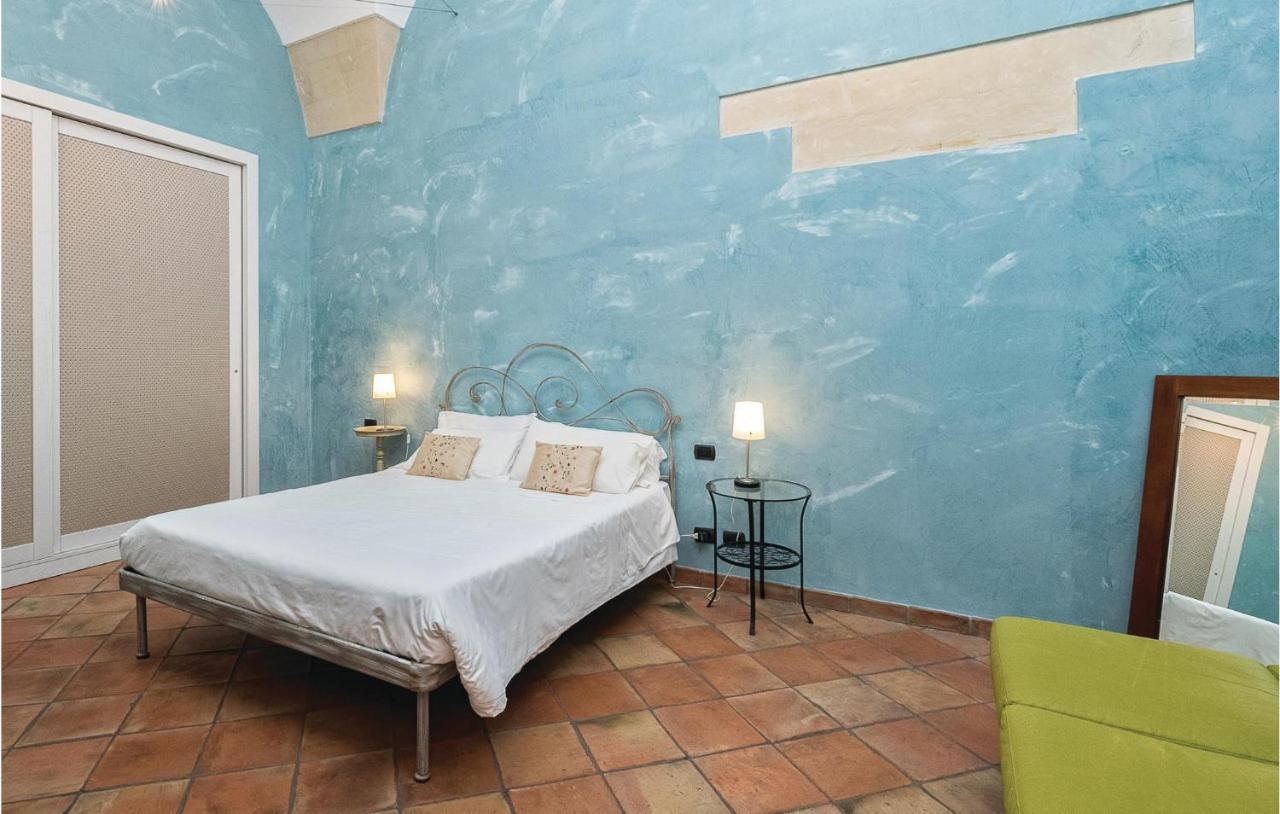 1 Bedroom Awesome Apartment In Lecce Le Buitenkant foto