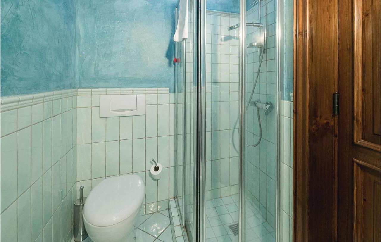 1 Bedroom Awesome Apartment In Lecce Le Buitenkant foto